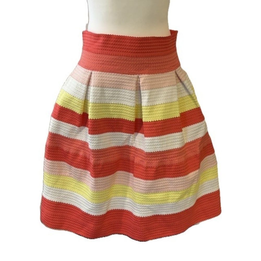 New York & Company Skirt Women M Coral Yellow Striped Excellent Pleated Scallop